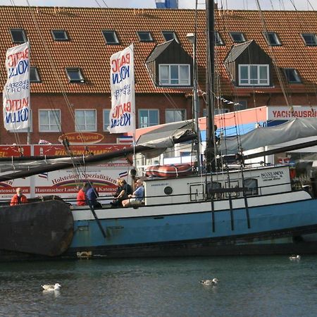 Baltic Koelln Hotel Heiligenhafen Exterior foto